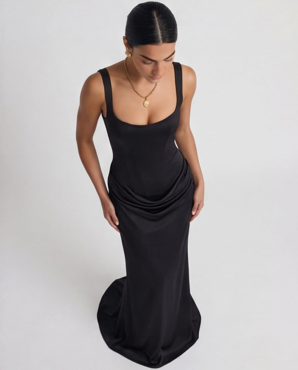 Women's Pleated Maxi Dress Off-Shoulder Cinched Waist Sling Dress