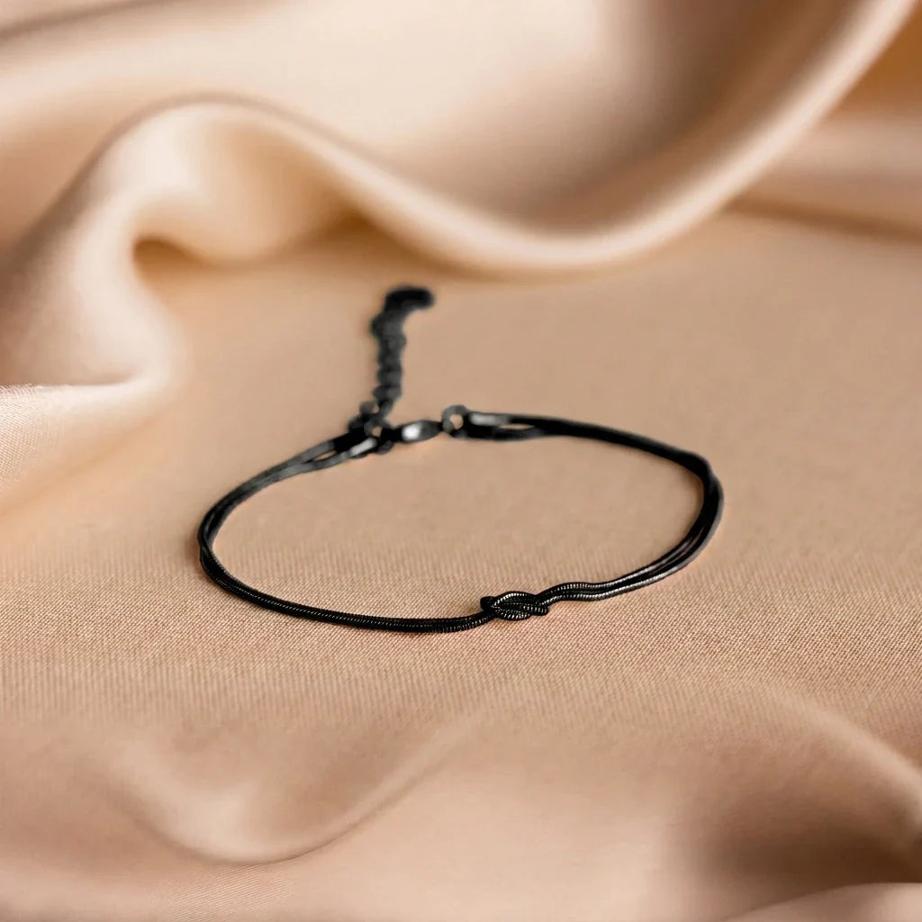 Women's Delicate Knot Bracelet Adjustable Hypoallergenic Elegant Gift