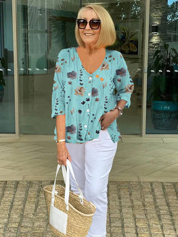 Women's Printed V-Neck Blouse Three Quarter Sleeve Button Front Relaxed